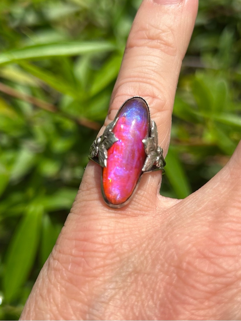 Dragon’s Breath antique ring - see description for details on condition.
